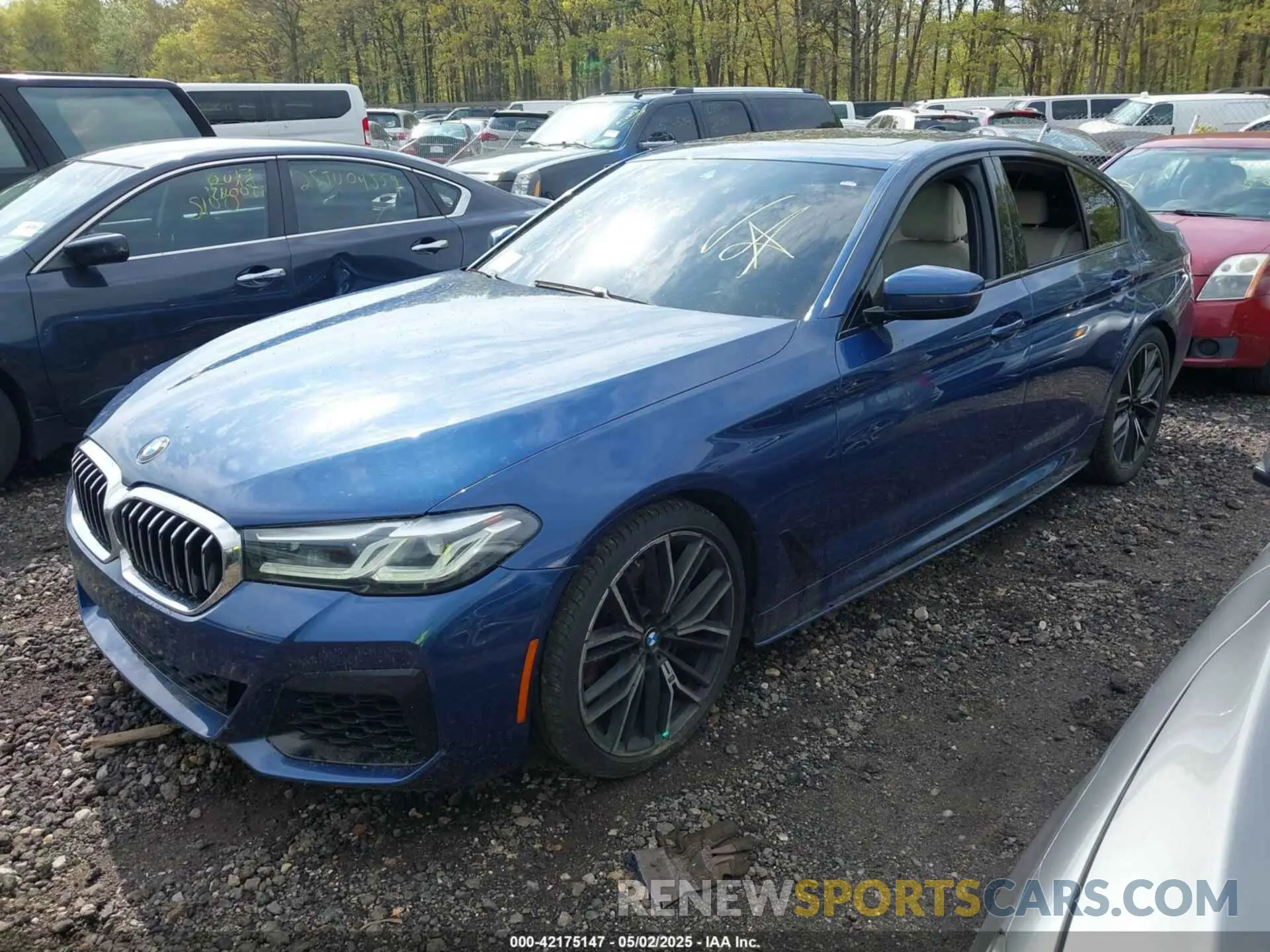 2 Photograph of a damaged car WBA53BJ03MWW95176 BMW 540I 2021