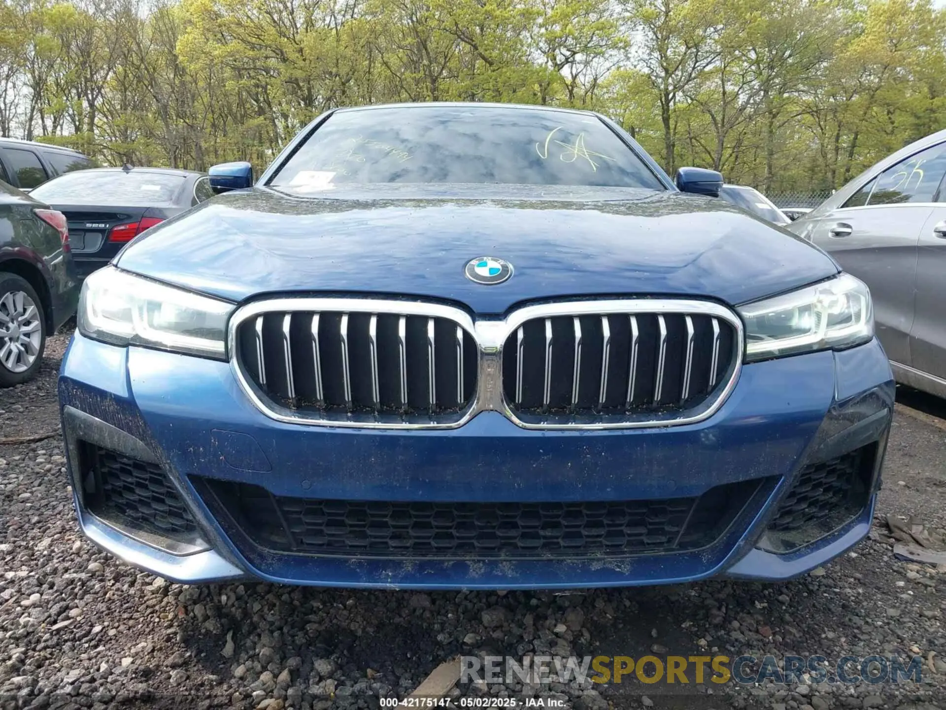 6 Photograph of a damaged car WBA53BJ03MWW95176 BMW 540I 2021