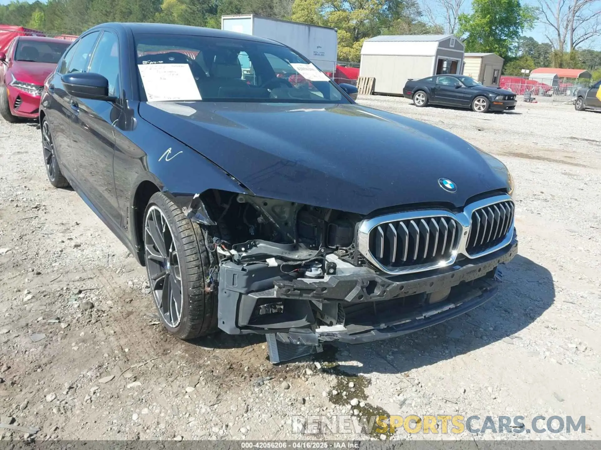 6 Photograph of a damaged car WBA53BJ04MWX00840 BMW 540I 2021
