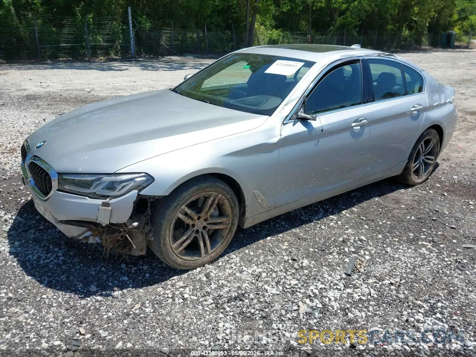 2 Photograph of a damaged car WBA53BJ08MWX28446 BMW 540I 2021