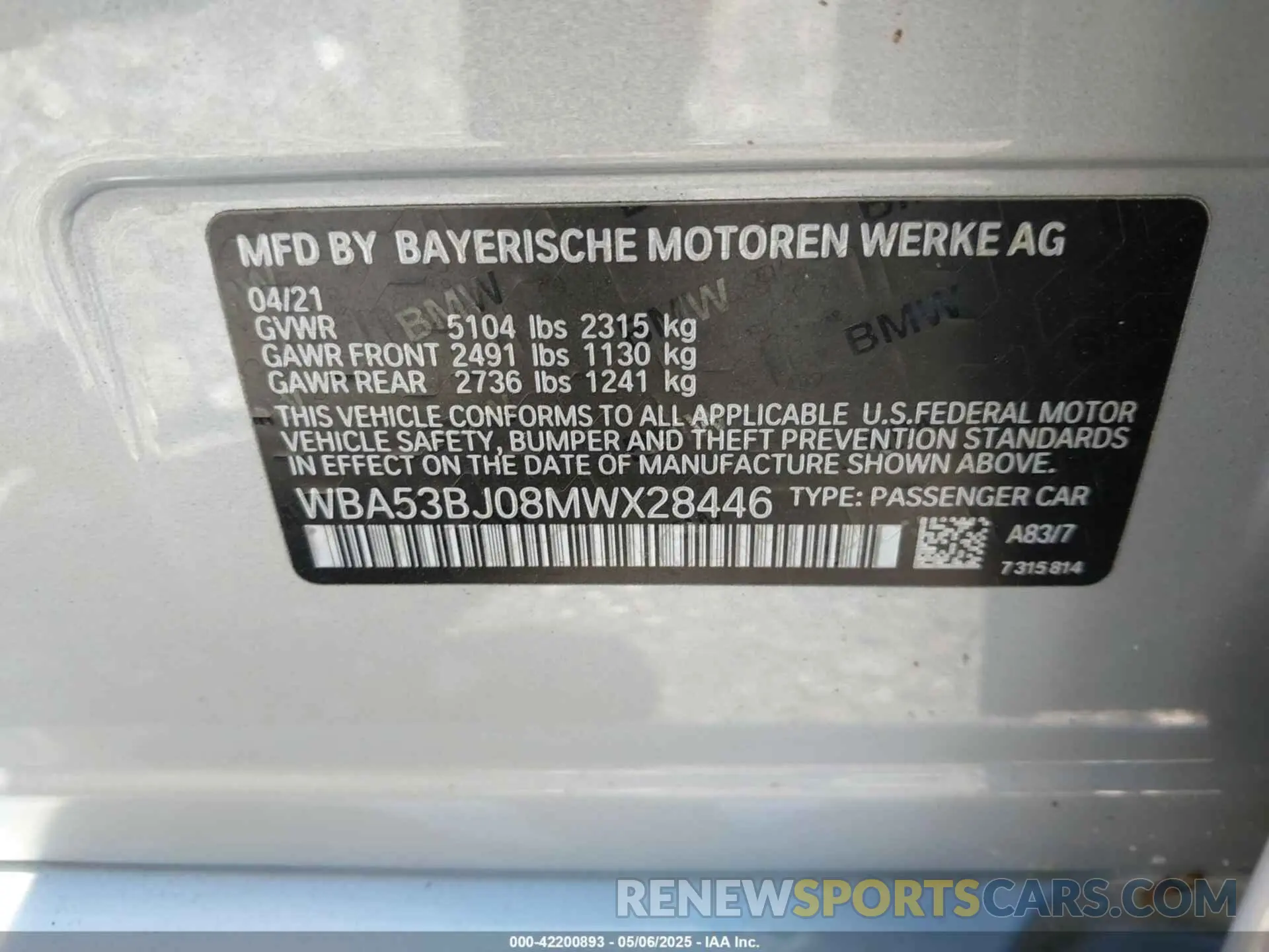 9 Photograph of a damaged car WBA53BJ08MWX28446 BMW 540I 2021