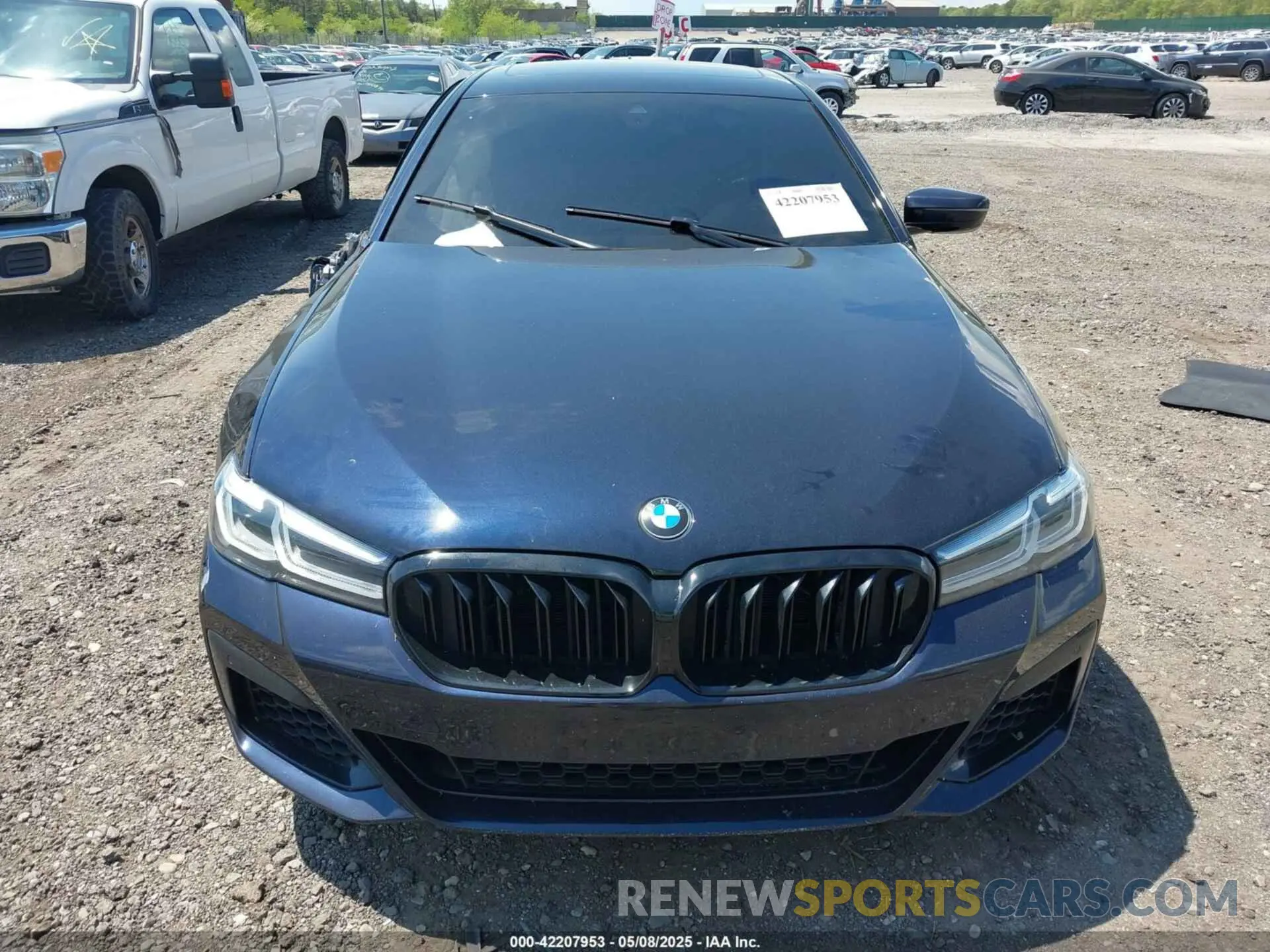 12 Photograph of a damaged car WBA73BJ04MWX34365 BMW 540I 2021
