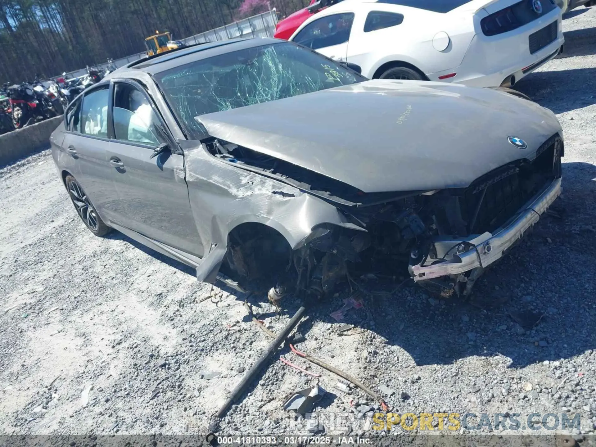 1 Photograph of a damaged car WBA73BJ09MCG10189 BMW 540I 2021