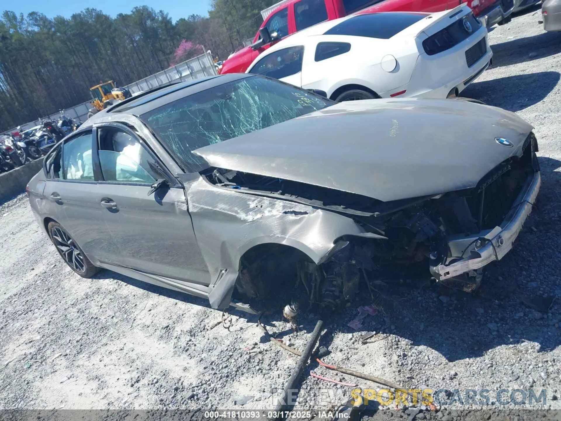 12 Photograph of a damaged car WBA73BJ09MCG10189 BMW 540I 2021