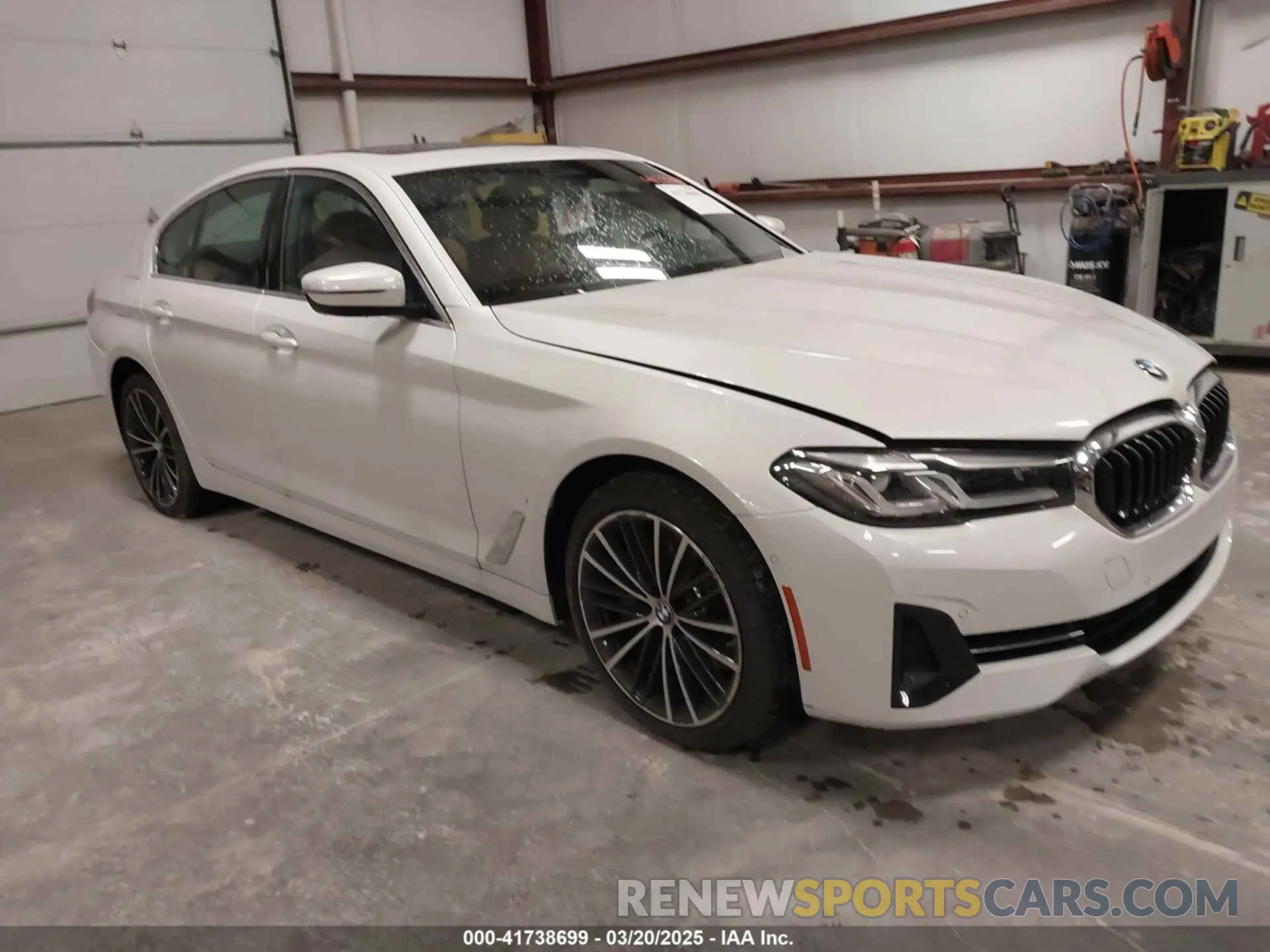 1 Photograph of a damaged car WBA73BJ0XMCF99803 BMW 540I 2021