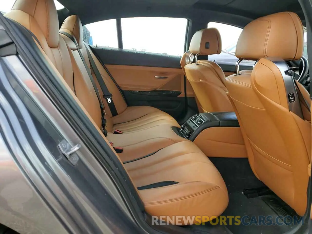 10 Photograph of a damaged car WBA6D0C58KG853100 BMW 6 SERIES 2019
