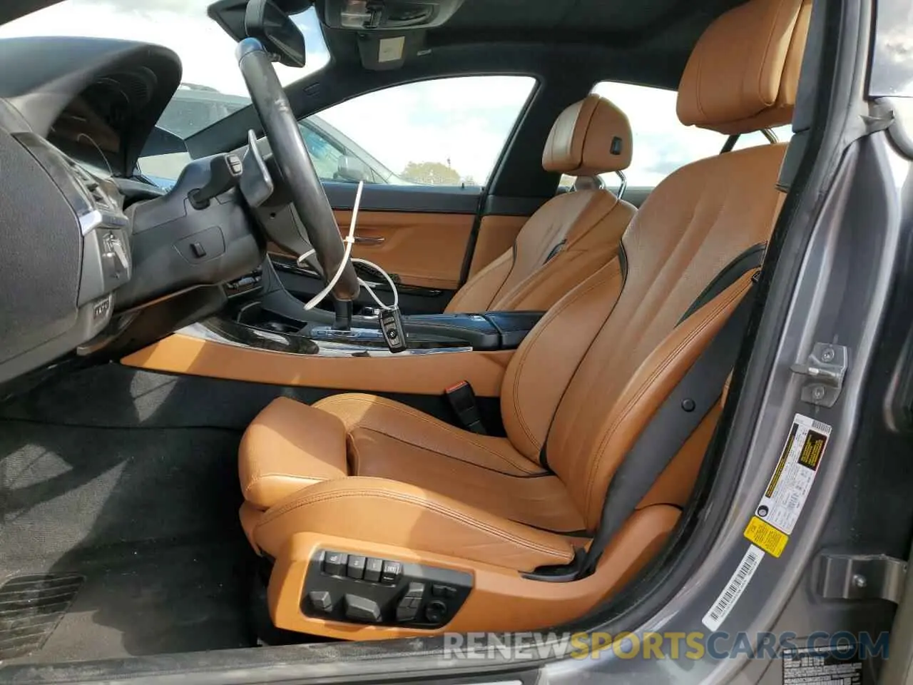 7 Photograph of a damaged car WBA6D0C58KG853100 BMW 6 SERIES 2019