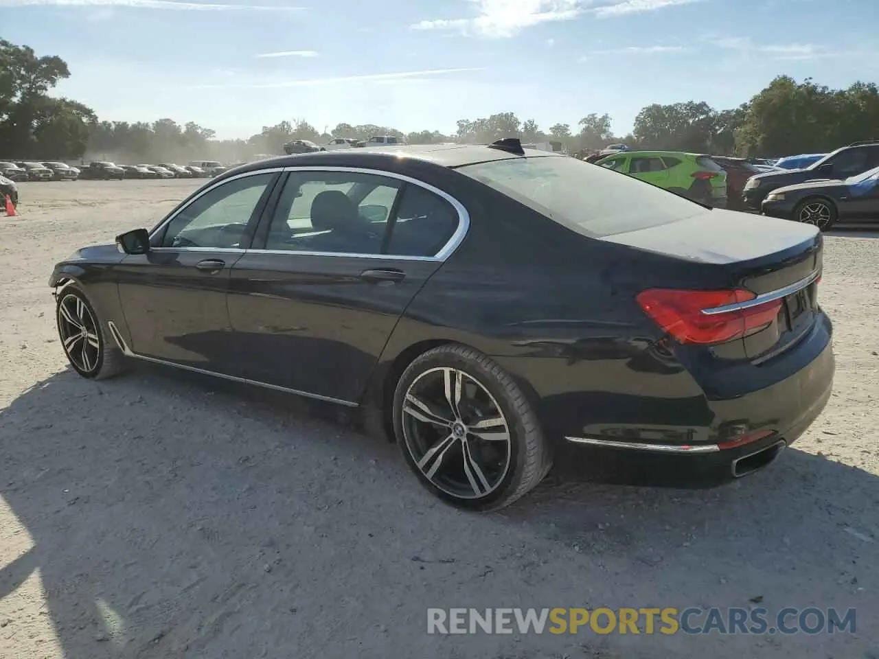 2 Photograph of a damaged car WBA7E2C50KB218141 BMW 7 SERIES 2019