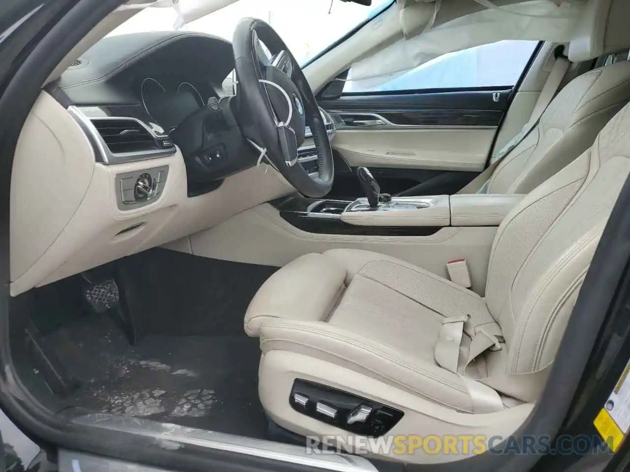 7 Photograph of a damaged car WBA7E2C50KB218236 BMW 7 SERIES 2019