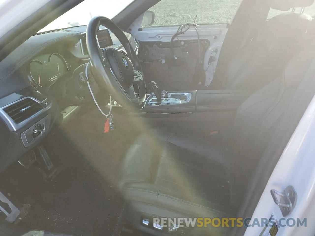 7 Photograph of a damaged car WBA7E2C51KB218262 BMW 7 SERIES 2019