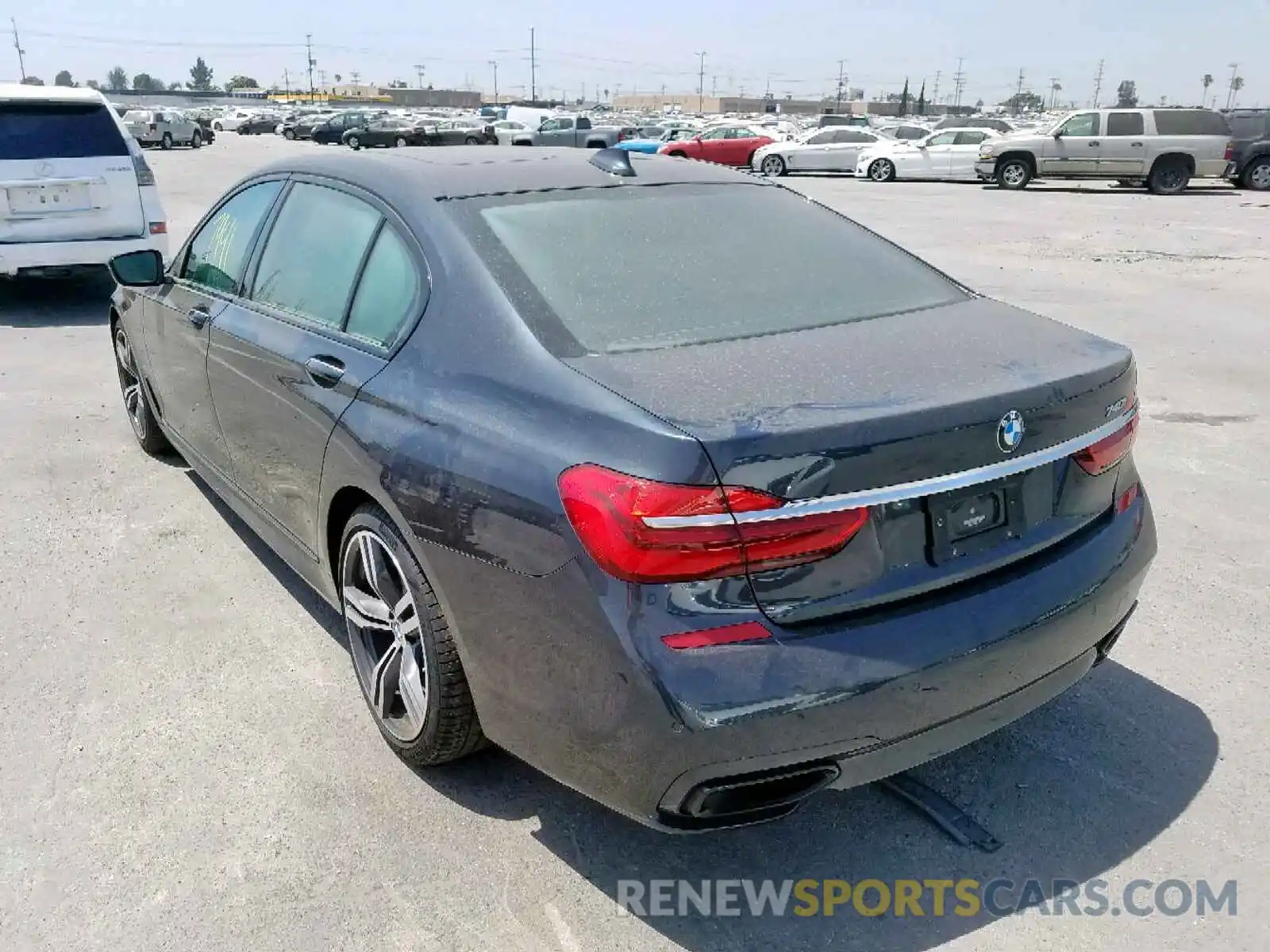 3 Photograph of a damaged car WBA7E2C55KB217664 BMW 7 SERIES 2019