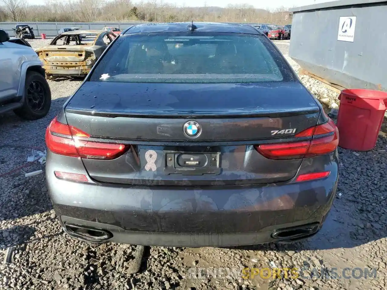 6 Photograph of a damaged car WBA7E2C55KB454879 BMW 7 SERIES 2019