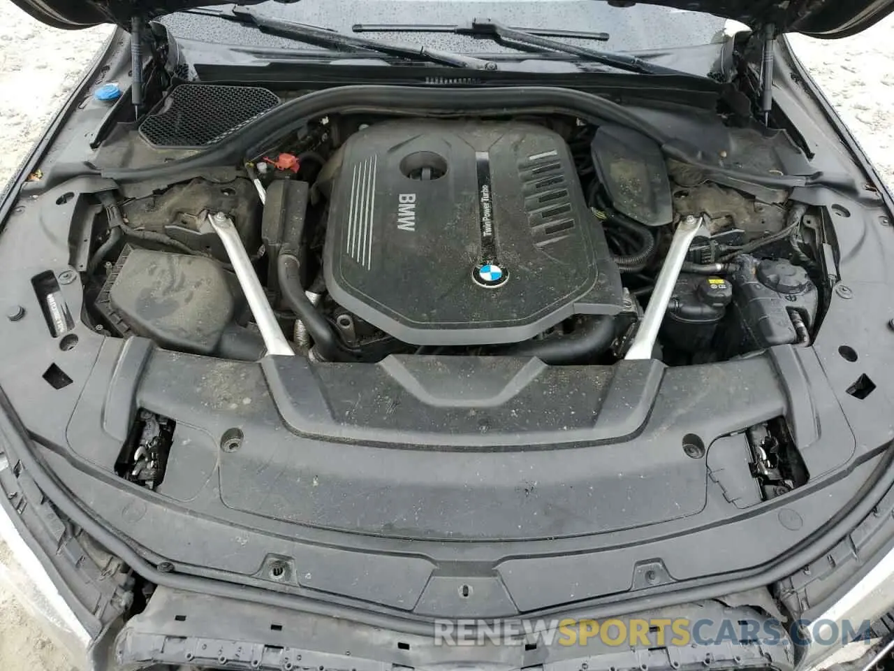 11 Photograph of a damaged car WBA7E2C56KB218192 BMW 7 SERIES 2019