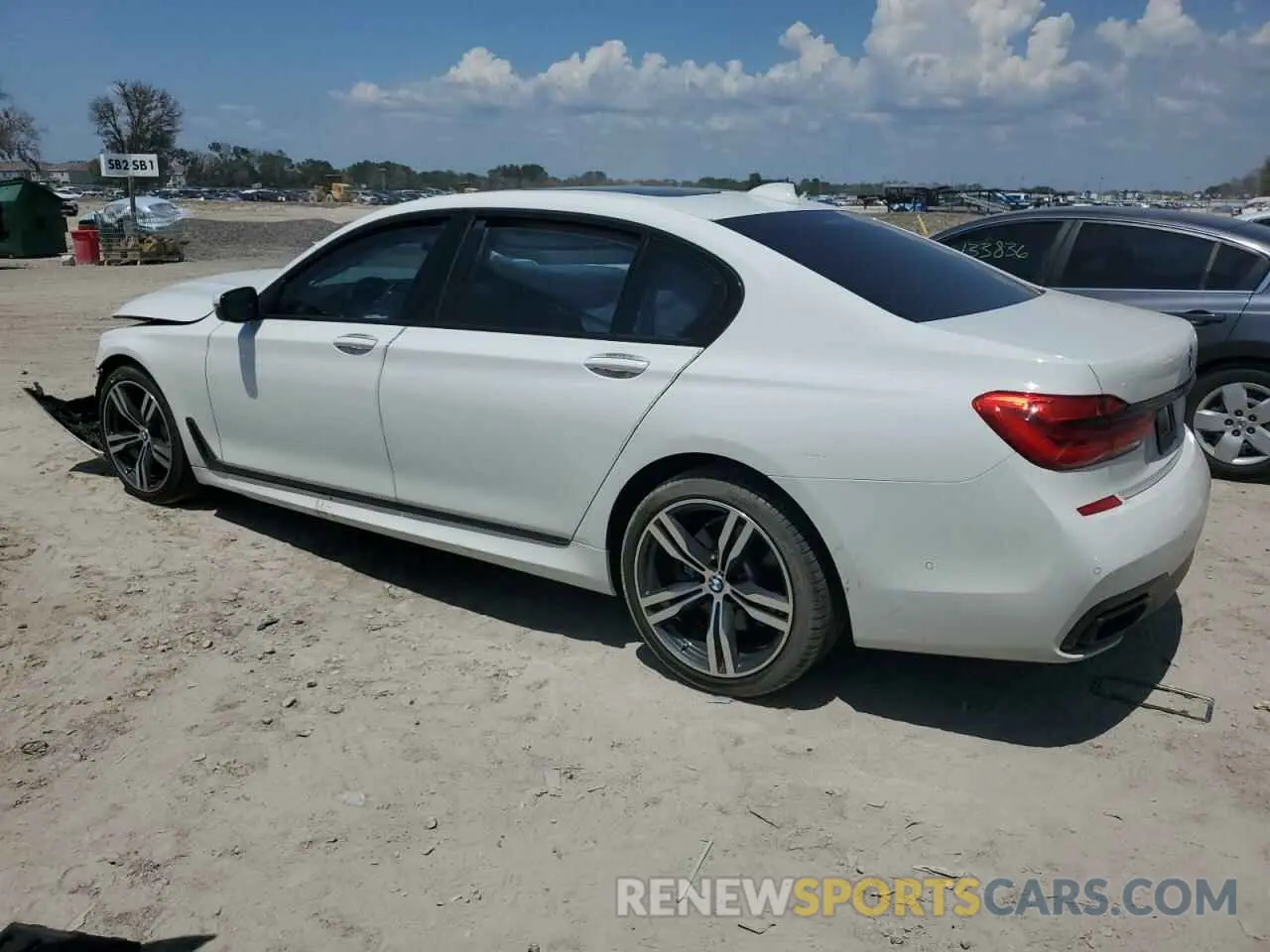 2 Photograph of a damaged car WBA7E2C57KB218508 BMW 7 SERIES 2019