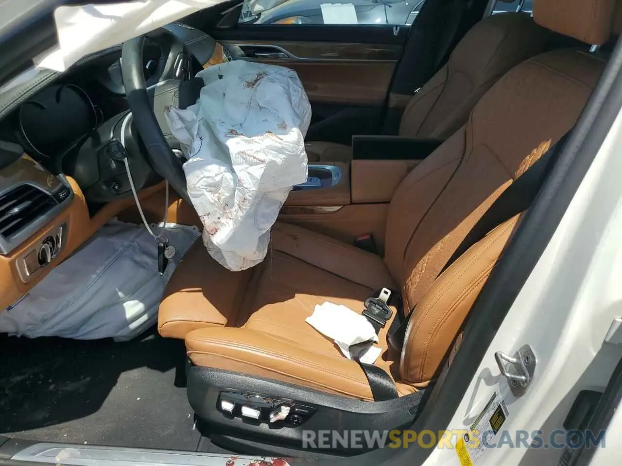 7 Photograph of a damaged car WBA7E2C57KB218508 BMW 7 SERIES 2019