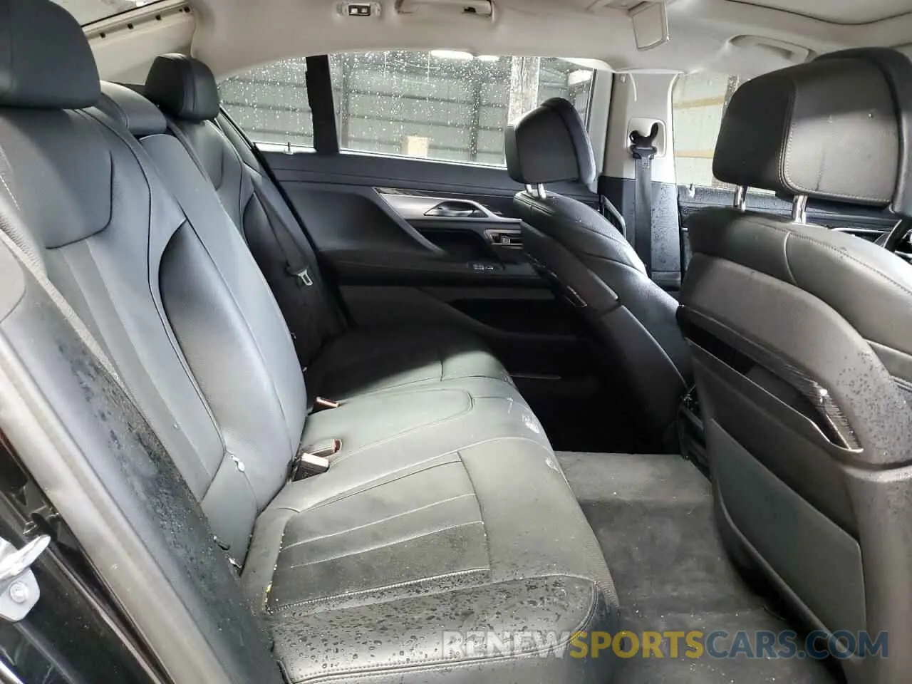 10 Photograph of a damaged car WBA7E2C57KB454012 BMW 7 SERIES 2019