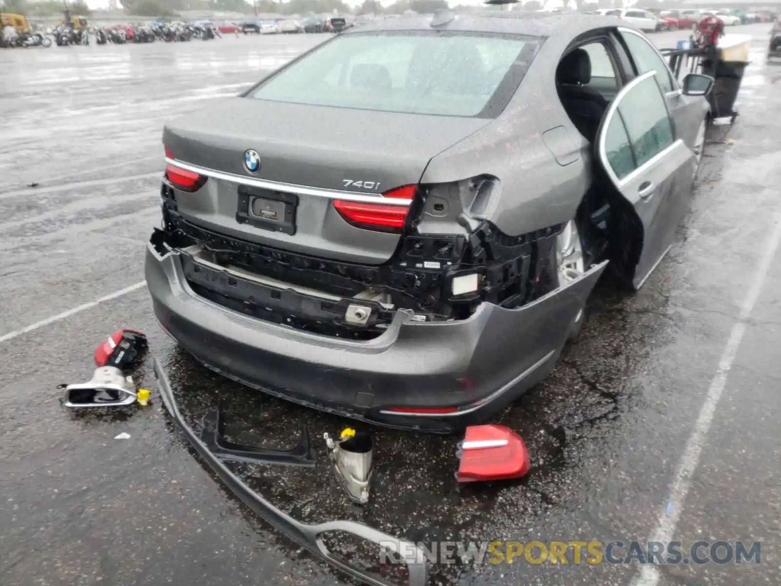 4 Photograph of a damaged car WBA7E2C58KB454536 BMW 7 SERIES 2019