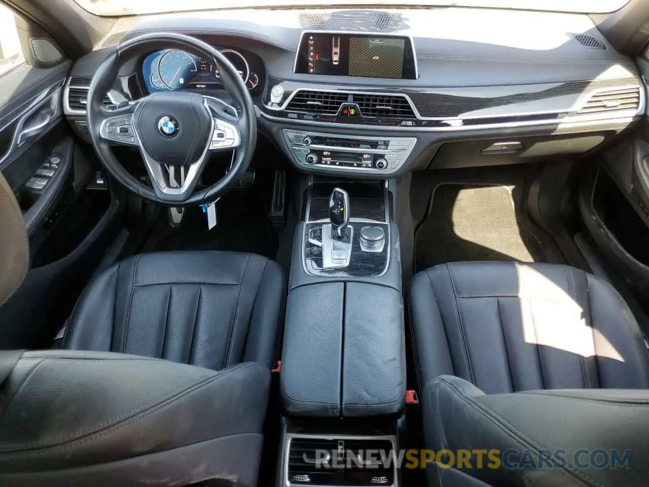 8 Photograph of a damaged car WBA7E2C5XKB218468 BMW 7 SERIES 2019