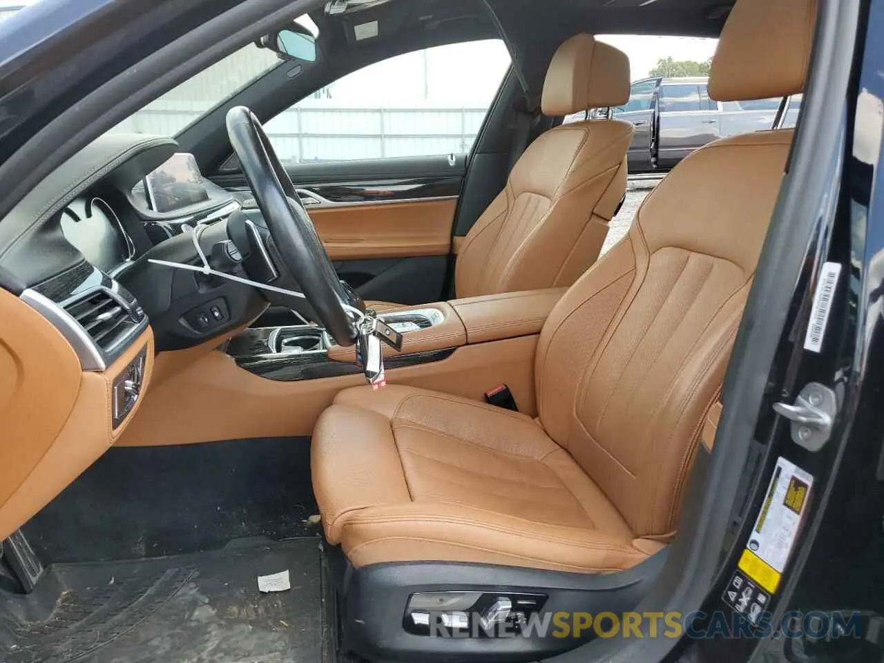 7 Photograph of a damaged car WBA7E4C50KGV70120 BMW 7 SERIES 2019