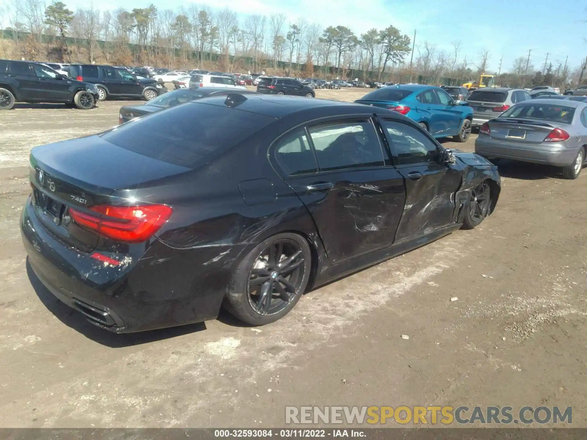 4 Photograph of a damaged car WBA7E4C51KGV70126 BMW 7 SERIES 2019