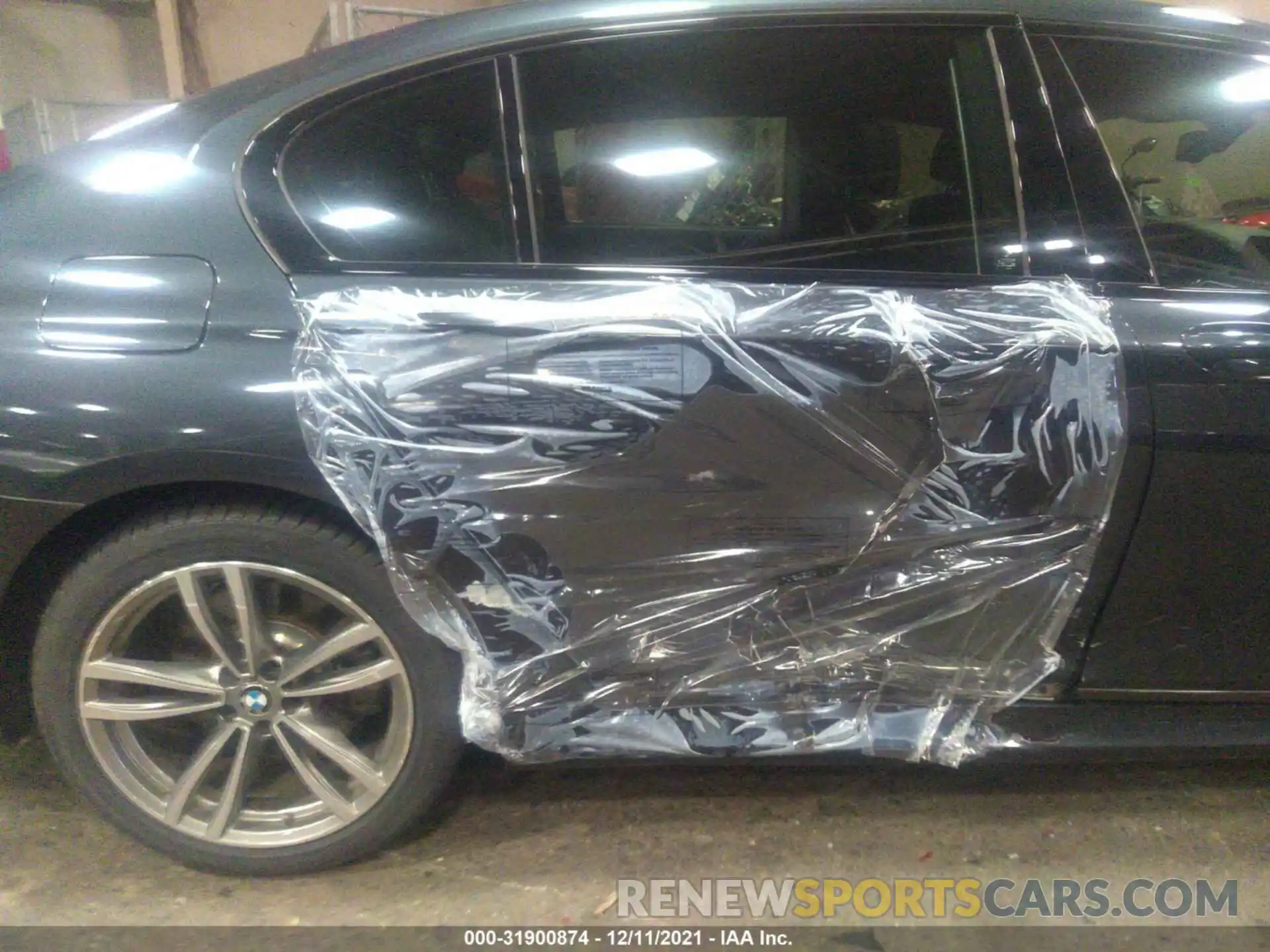 6 Photograph of a damaged car WBA7E4C52KGV28273 BMW 7 SERIES 2019