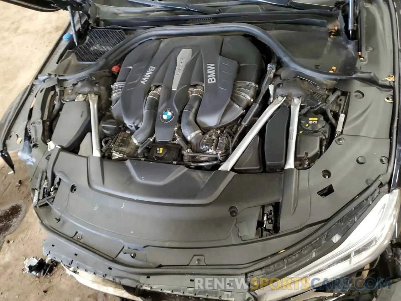 11 Photograph of a damaged car WBA7F0C53KGM25160 BMW 7 SERIES 2019