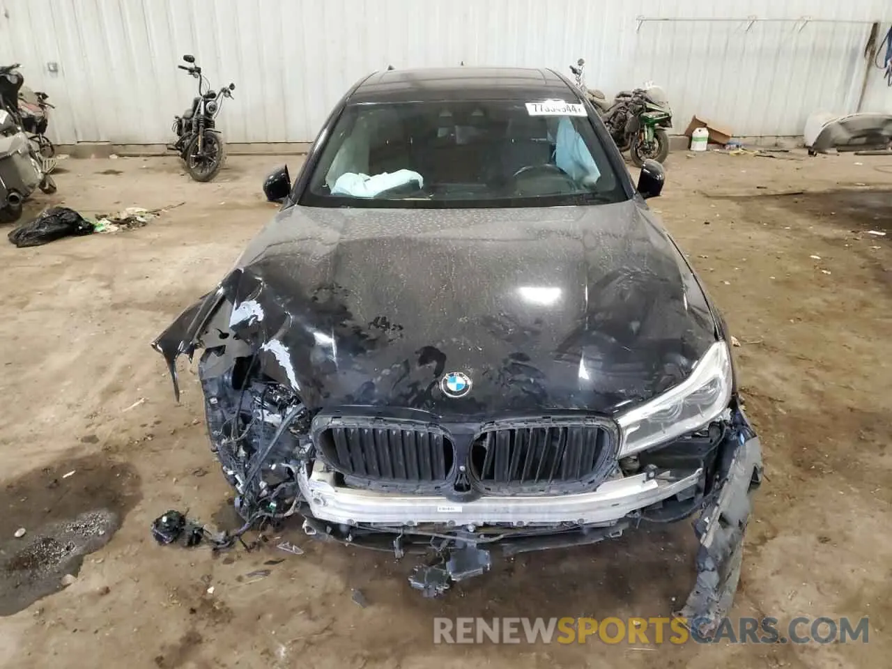 5 Photograph of a damaged car WBA7F0C53KGM25160 BMW 7 SERIES 2019