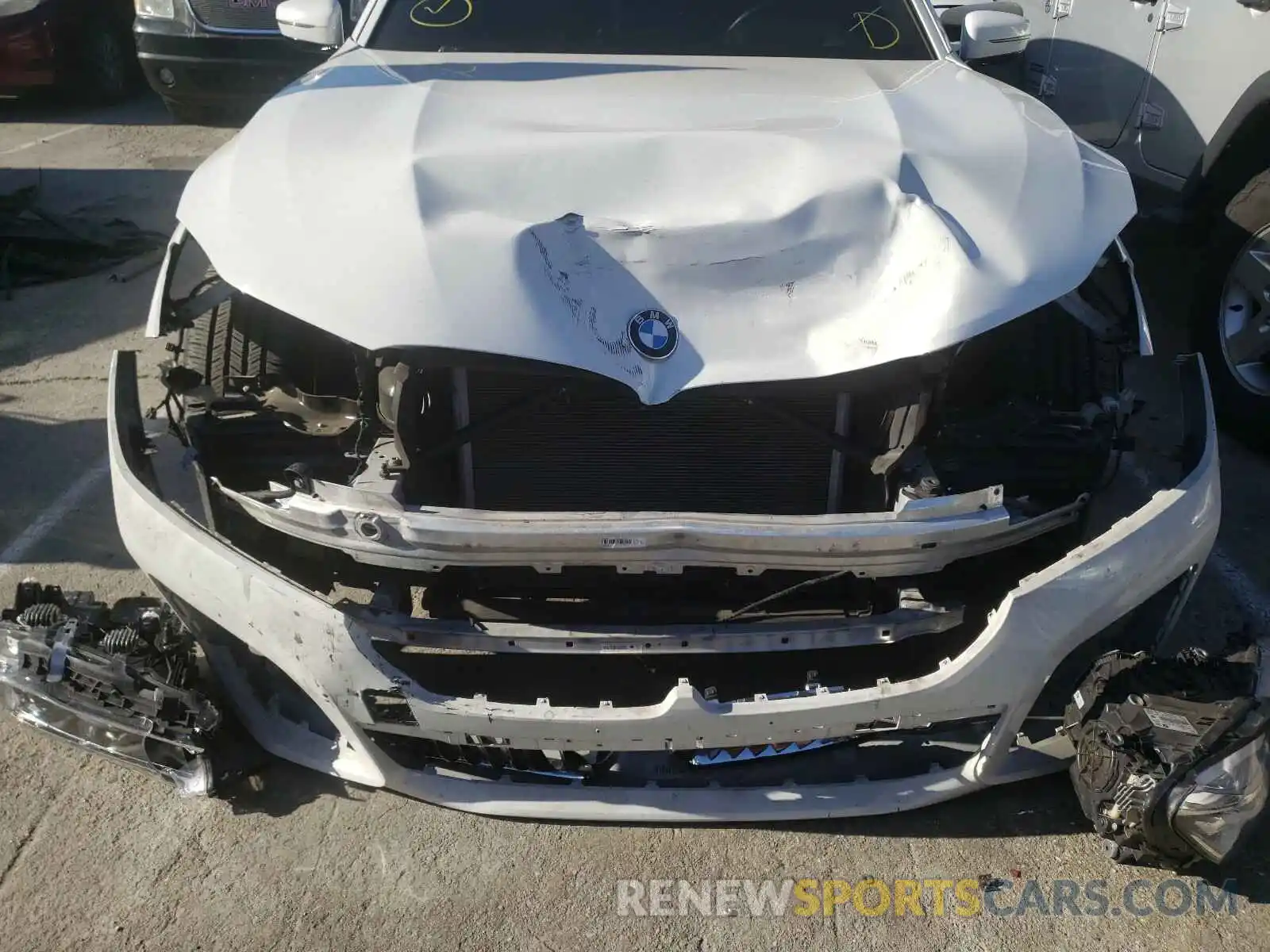 9 Photograph of a damaged car WBA7F0C54KGM24387 BMW 7 SERIES 2019