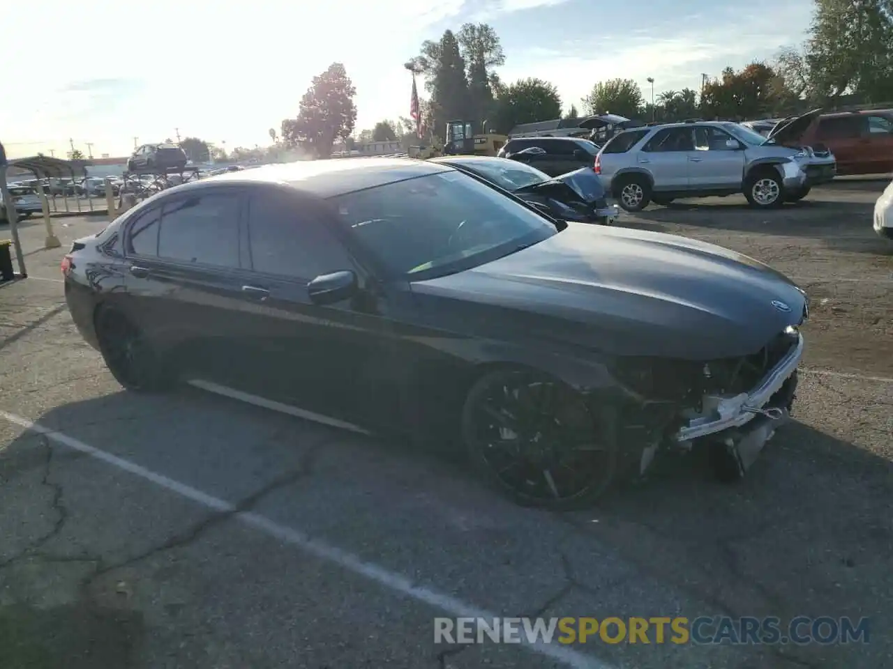 4 Photograph of a damaged car WBA7F0C55KGM25127 BMW 7 SERIES 2019