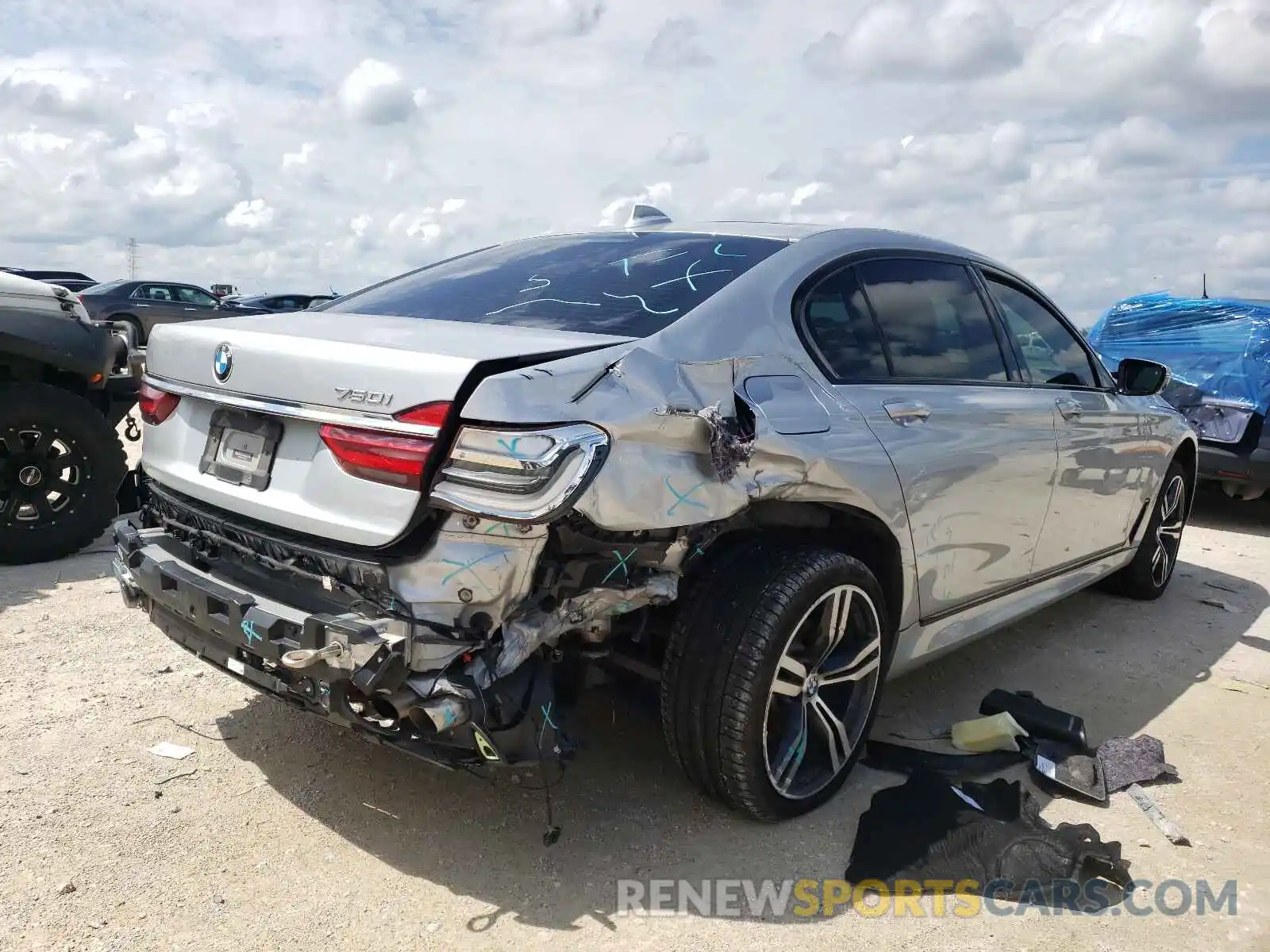 4 Photograph of a damaged car WBA7F0C55KGM25595 BMW 7 SERIES 2019