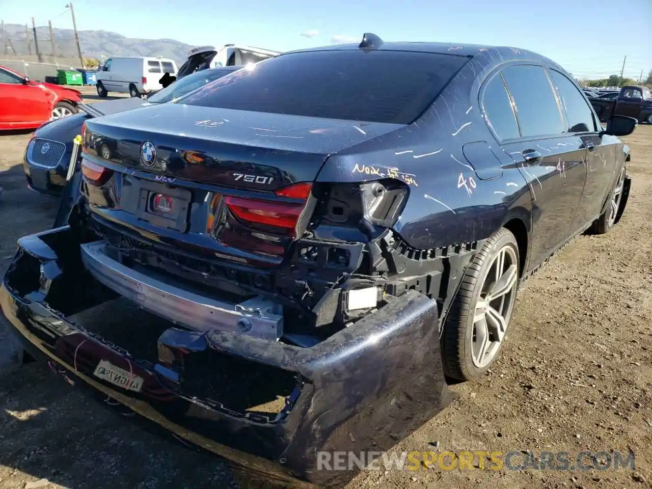 4 Photograph of a damaged car WBA7F0C59KGM25017 BMW 7 SERIES 2019