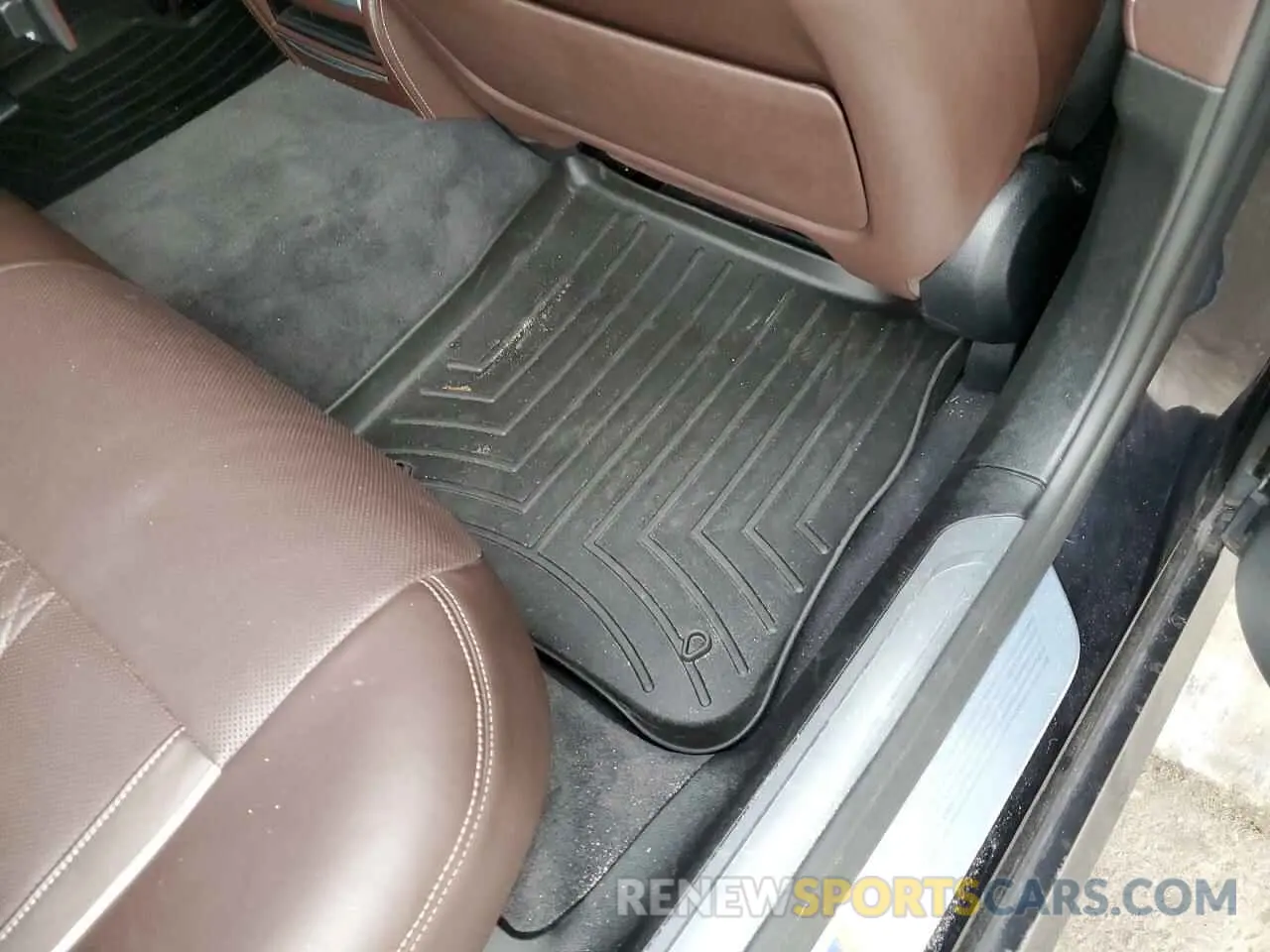 12 Photograph of a damaged car WBA7F0C5XKGM25026 BMW 7 SERIES 2019