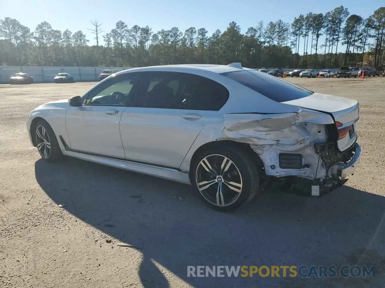 2 Photograph of a damaged car WBA7F0C5XKGM25897 BMW 7 SERIES 2019