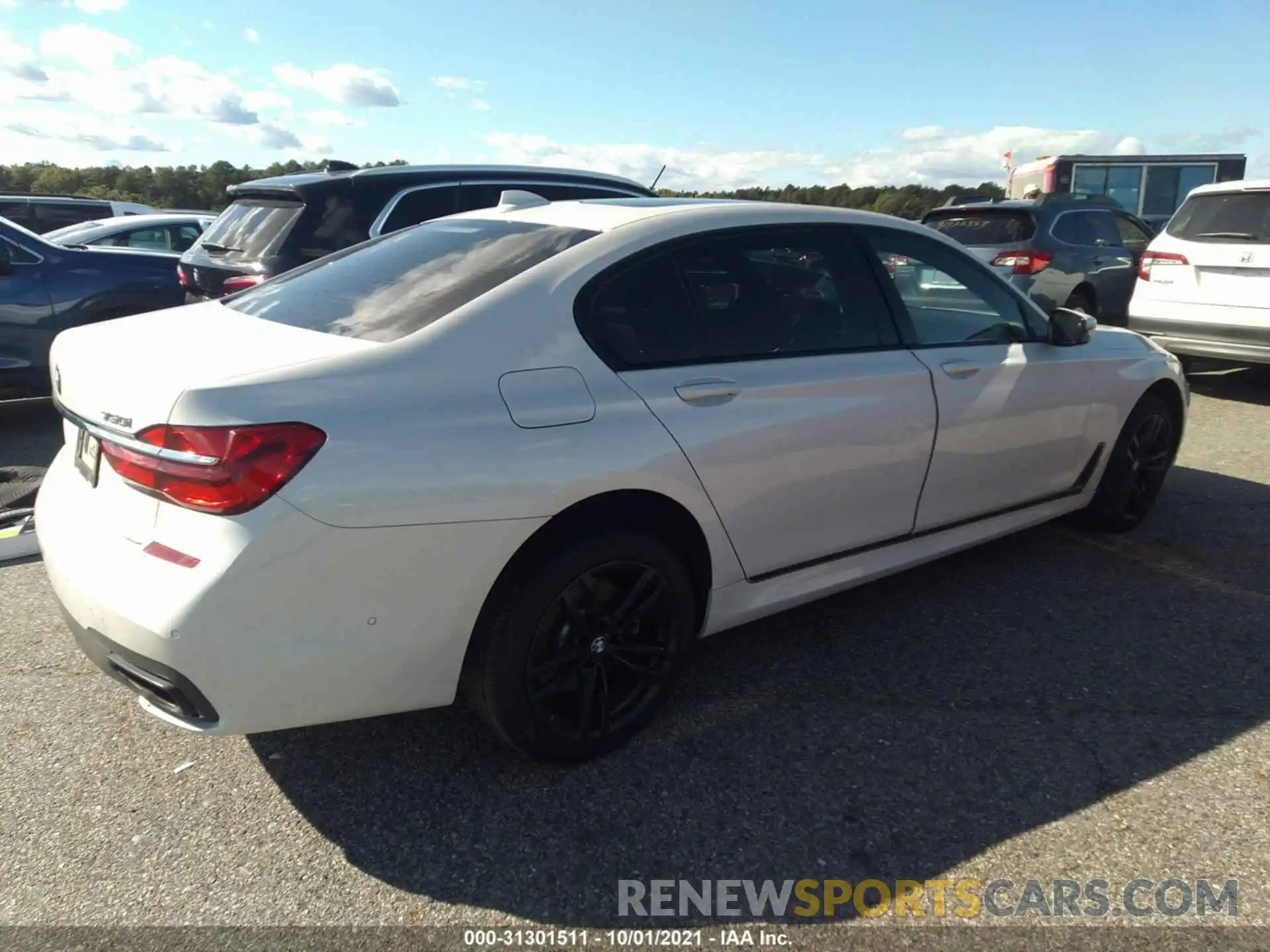 4 Photograph of a damaged car WBA7F2C55KB240164 BMW 7 SERIES 2019