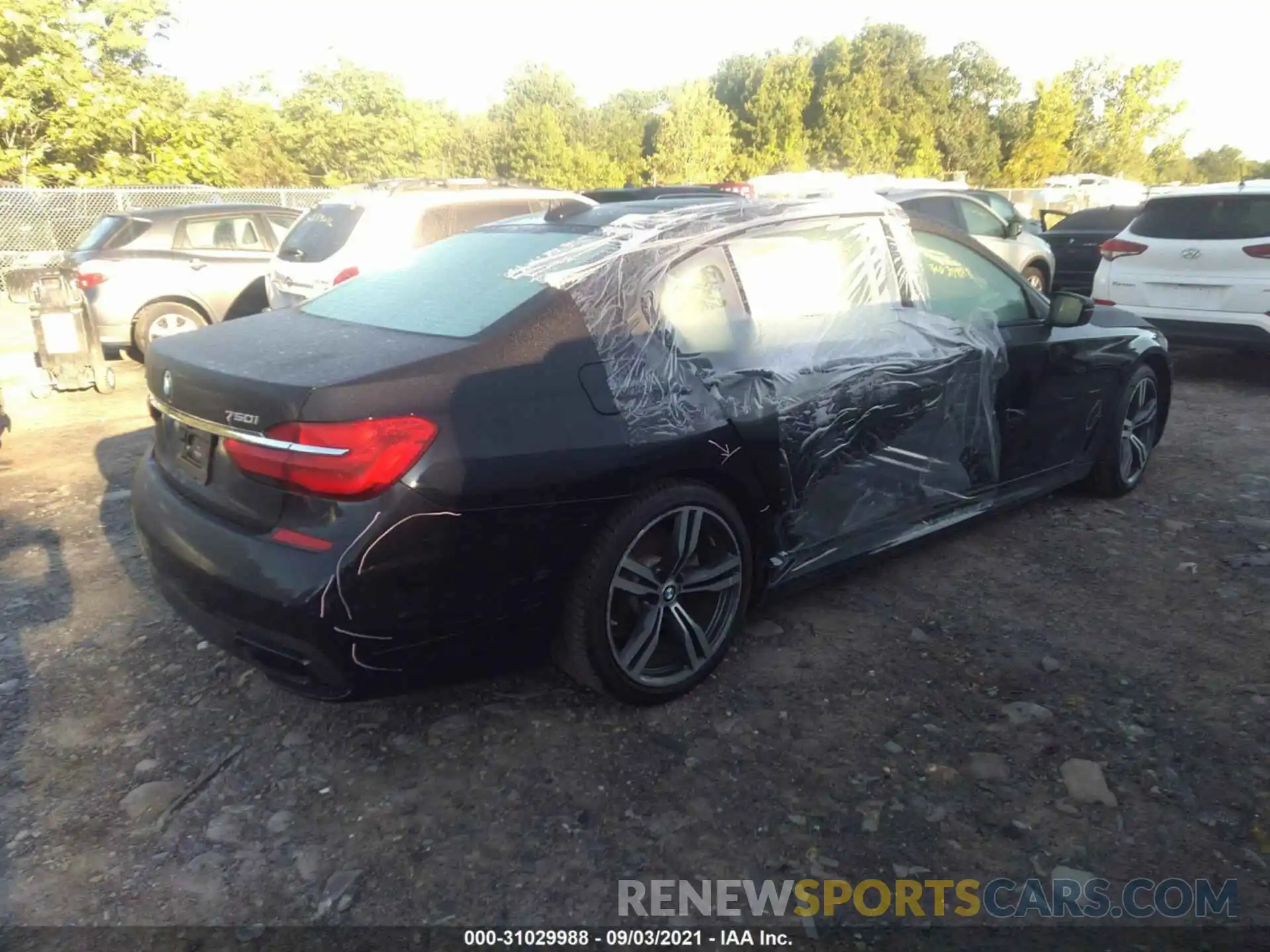 4 Photograph of a damaged car WBA7F2C55KB240178 BMW 7 SERIES 2019