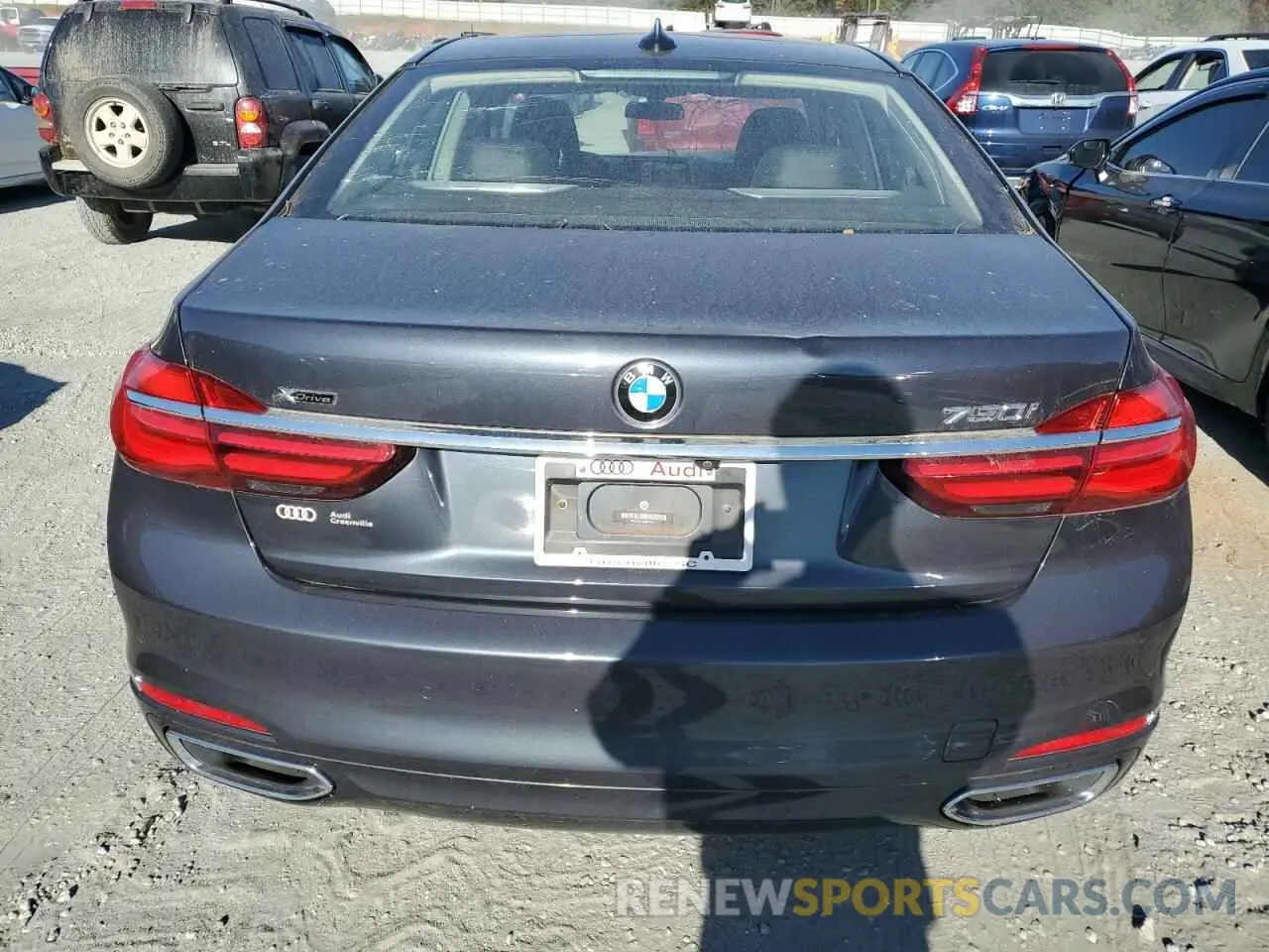 6 Photograph of a damaged car WBA7F2C55KB240777 BMW 7 SERIES 2019