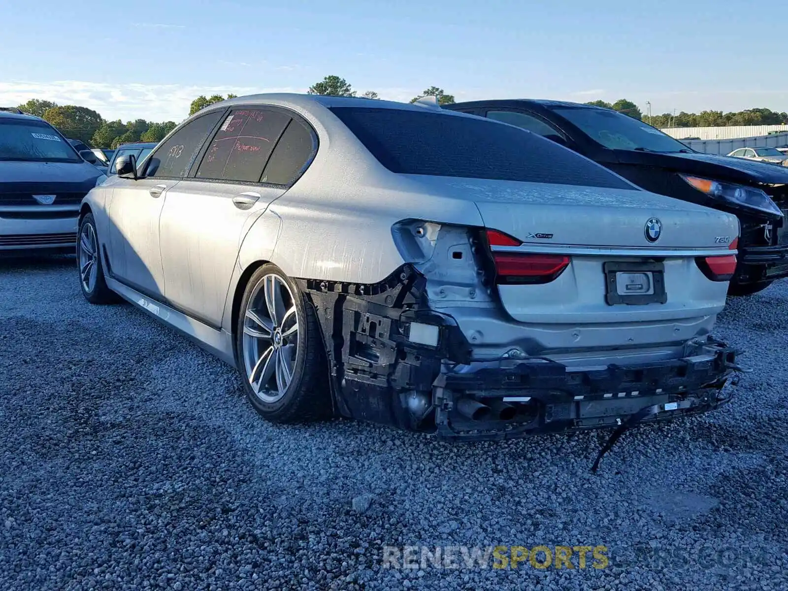 3 Photograph of a damaged car WBA7F2C59KB239597 BMW 7 SERIES 2019