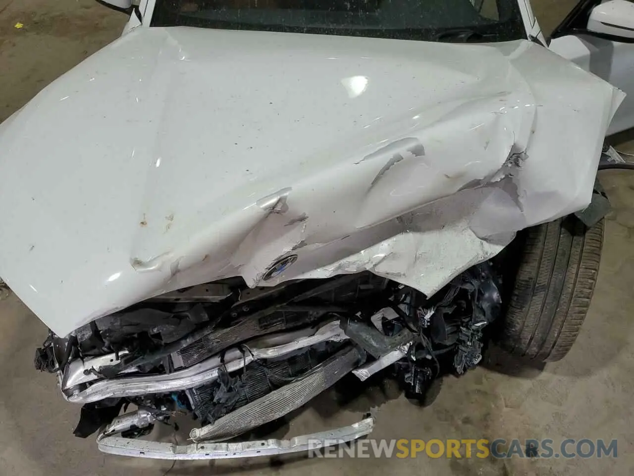 11 Photograph of a damaged car WBA7T2C00LCD61647 BMW 7 SERIES 2020