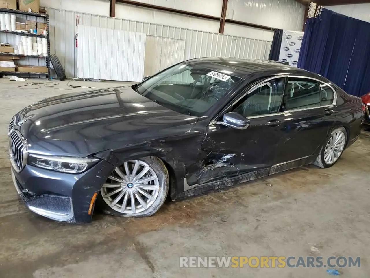 1 Photograph of a damaged car WBA7T2C00LCD86435 BMW 7 SERIES 2020