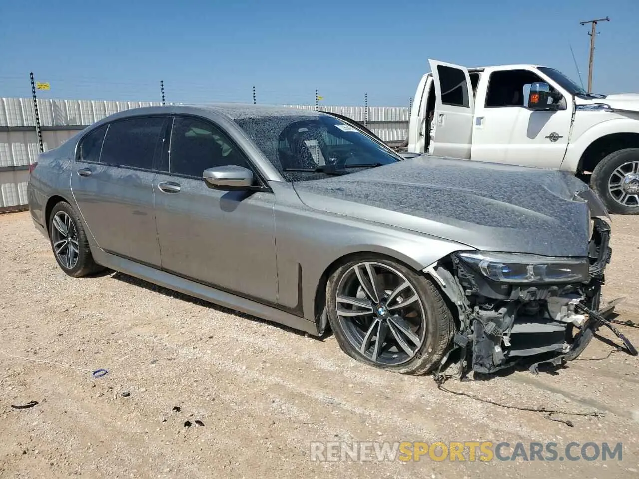 4 Photograph of a damaged car WBA7T2C01LCD31749 BMW 7 SERIES 2020