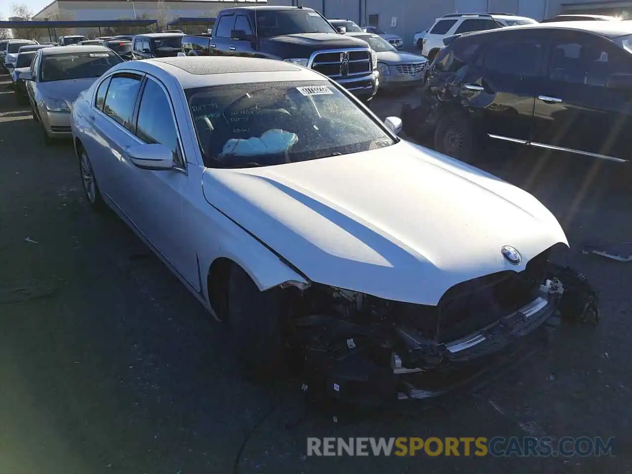 1 Photograph of a damaged car WBA7T2C04LGL17723 BMW 7 SERIES 2020