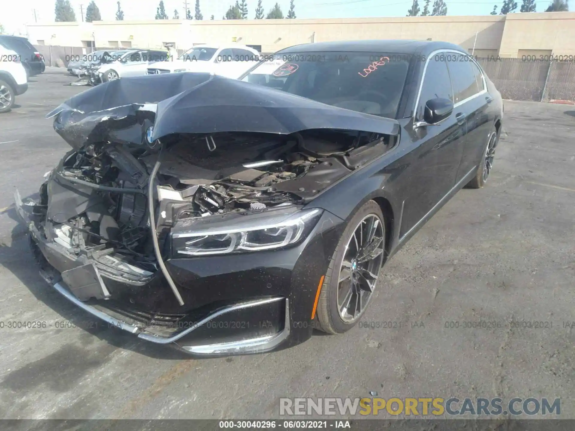 2 Photograph of a damaged car WBA7T2C07LCD70832 BMW 7 SERIES 2020