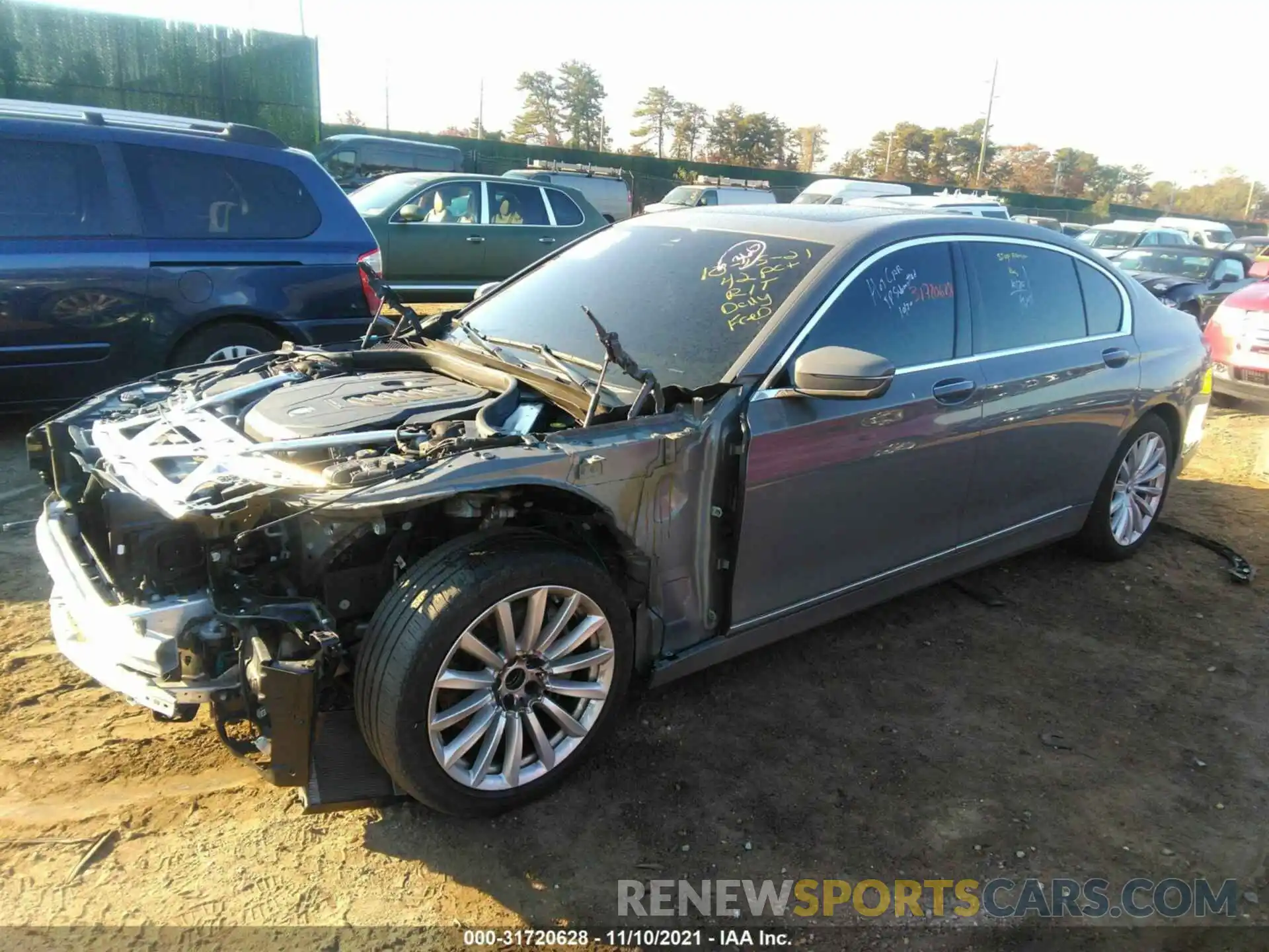 2 Photograph of a damaged car WBA7T2C09LCD70430 BMW 7 SERIES 2020