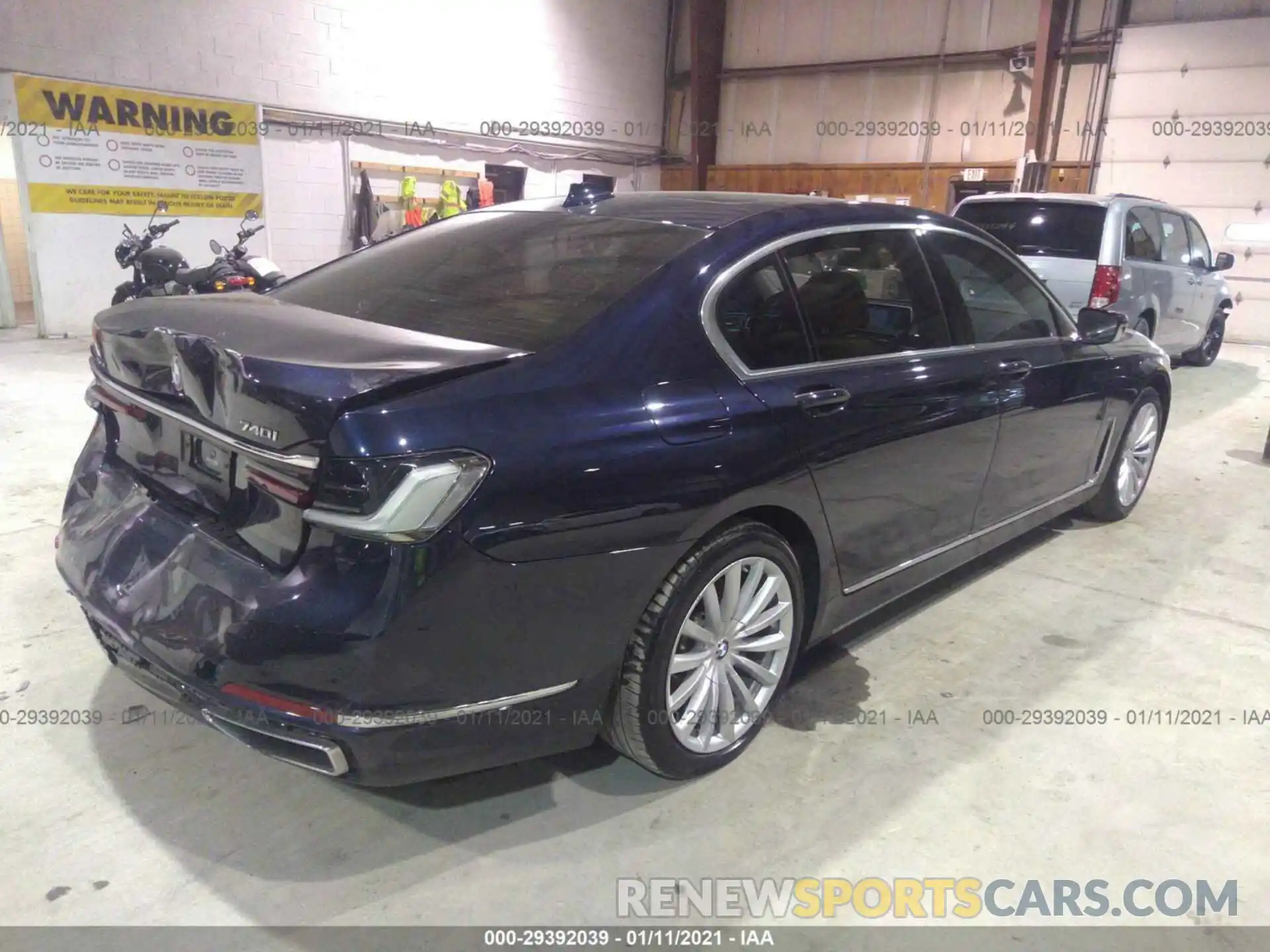 4 Photograph of a damaged car WBA7T4C0XLCD56466 BMW 7 SERIES 2020