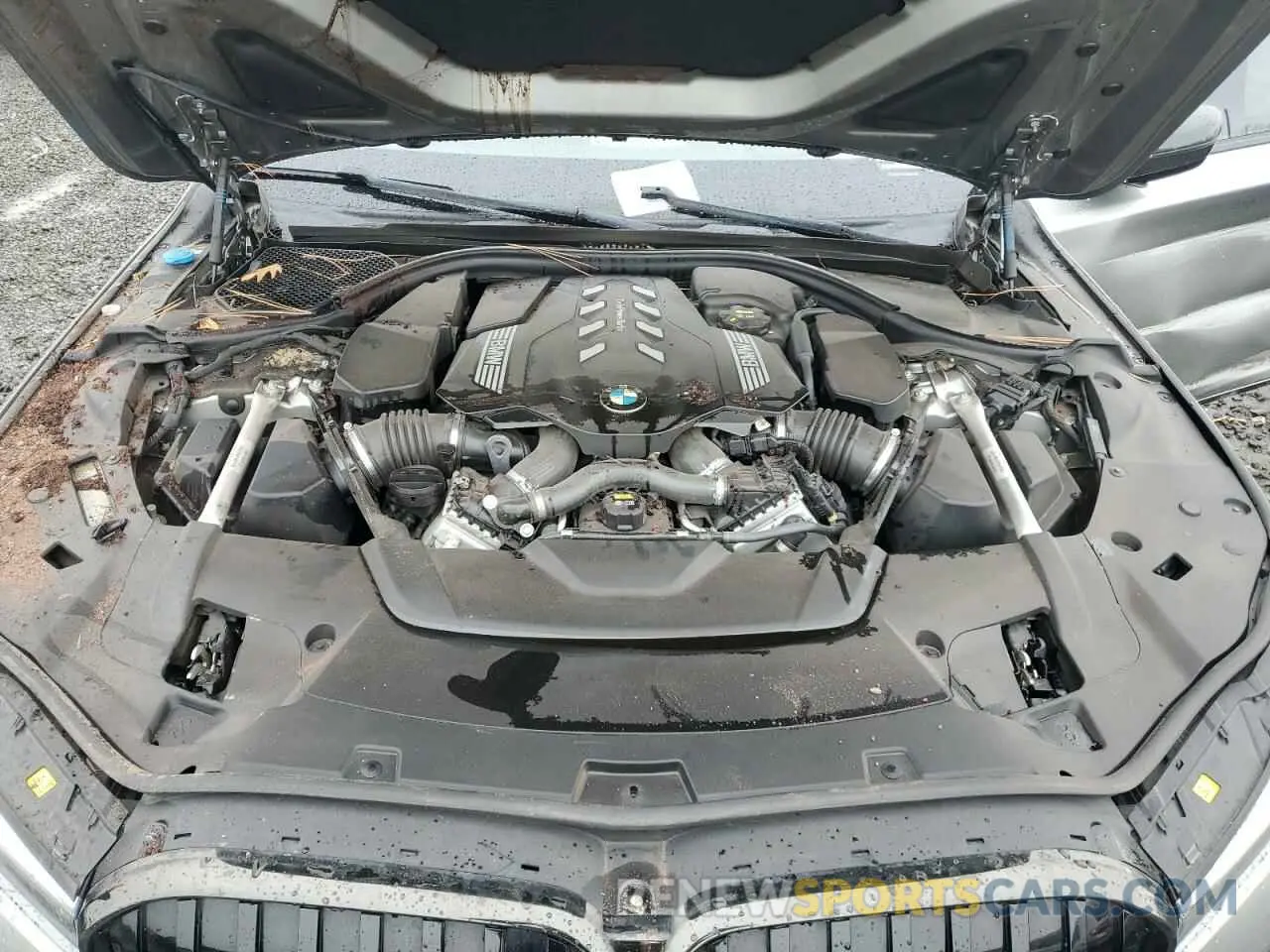 11 Photograph of a damaged car WBA7U2C00LGJ59975 BMW 7 SERIES 2020