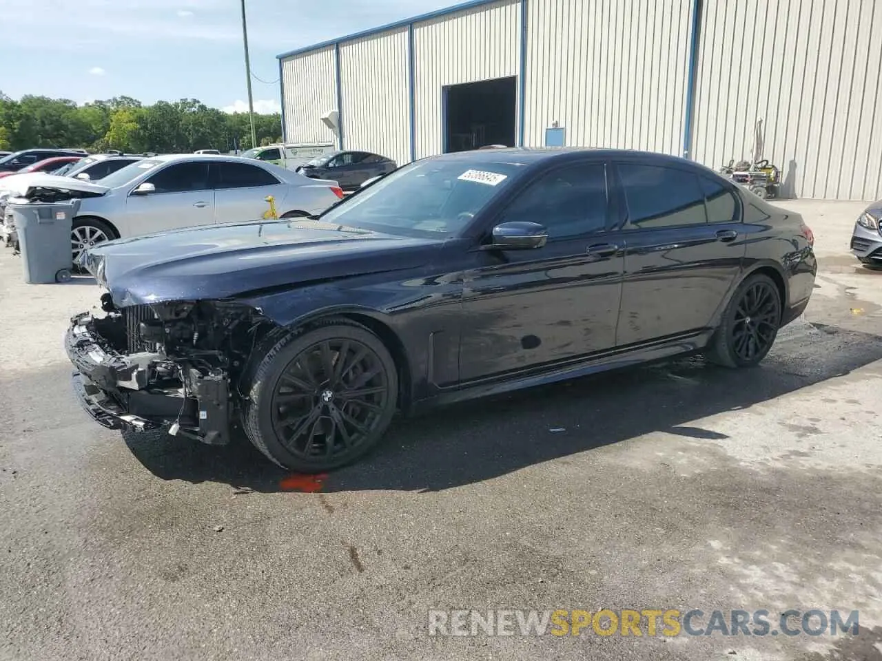 1 Photograph of a damaged car WBA7U2C01LGM26735 BMW 7 SERIES 2020