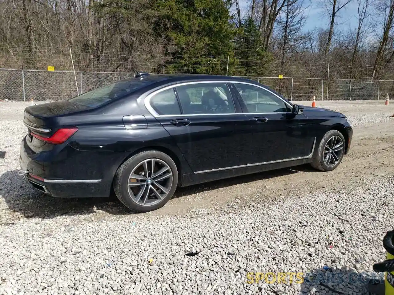 3 Photograph of a damaged car WBA7U2C04LGJ59980 BMW 7 SERIES 2020