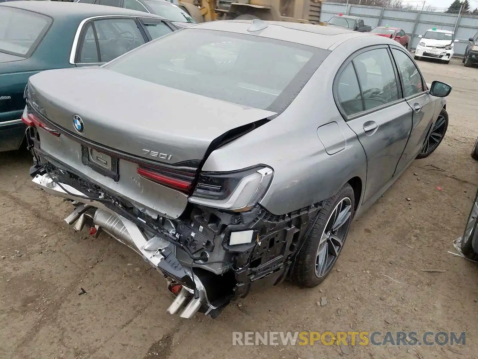 4 Photograph of a damaged car WBA7U2C09LGM27325 BMW 7 SERIES 2020