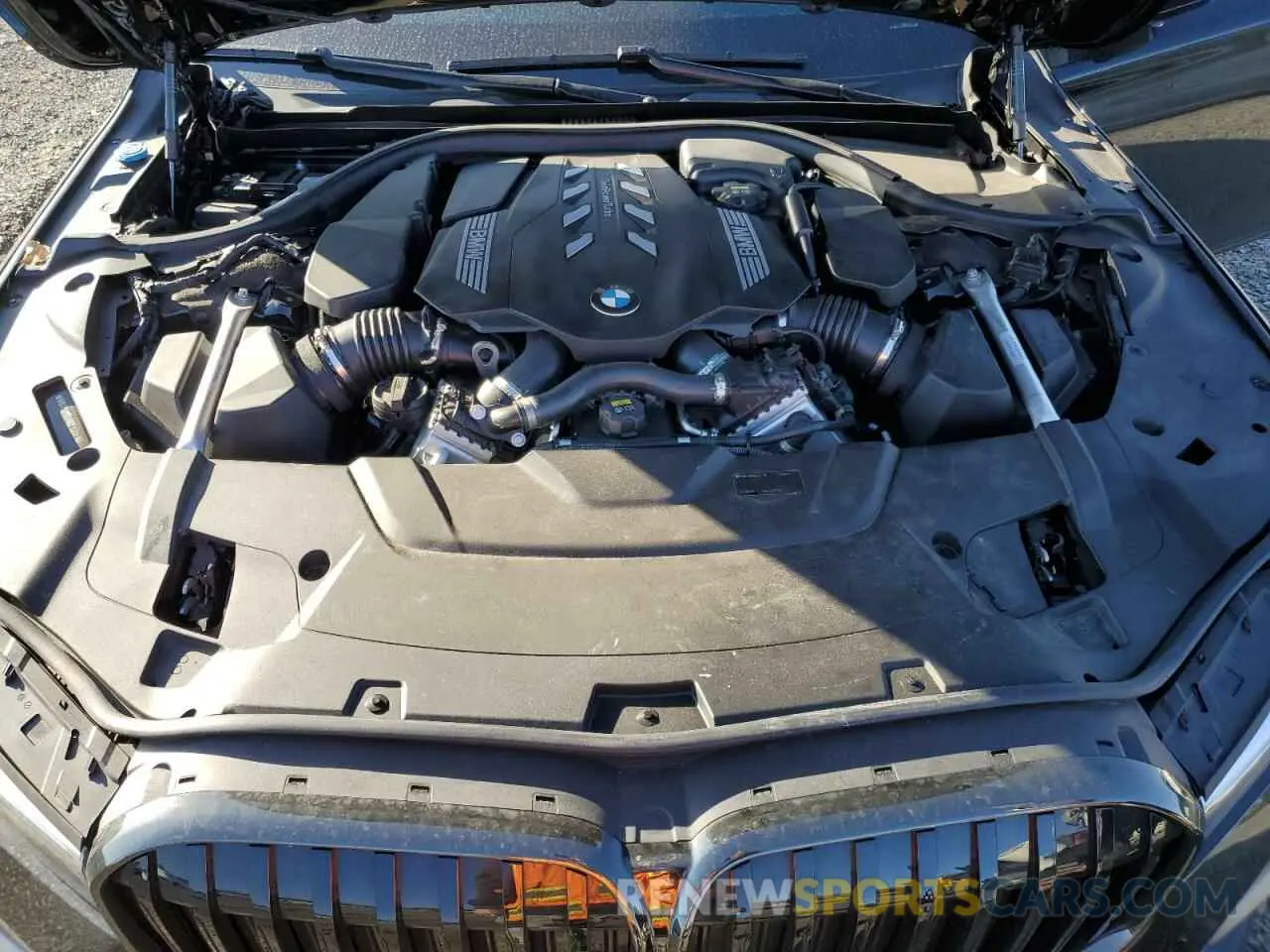 12 Photograph of a damaged car WBA7U2C04MCF23441 BMW 7 SERIES 2021