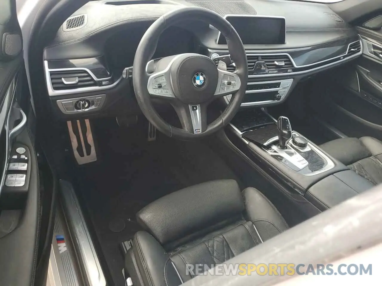 8 Photograph of a damaged car WBA7U2C04MCF45228 BMW 7 SERIES 2021